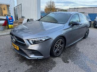 Unfallwagen Mercedes A-klasse 200 Business Solution AMG AUTOMAAT 2022/2