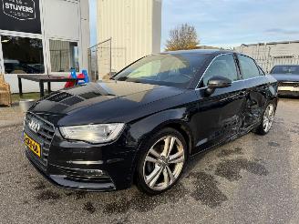 Unfallwagen Audi A3 Limousine 1.4 TFSI CoD Ambition Pro Line Plus AUTOMAAT 2014/2