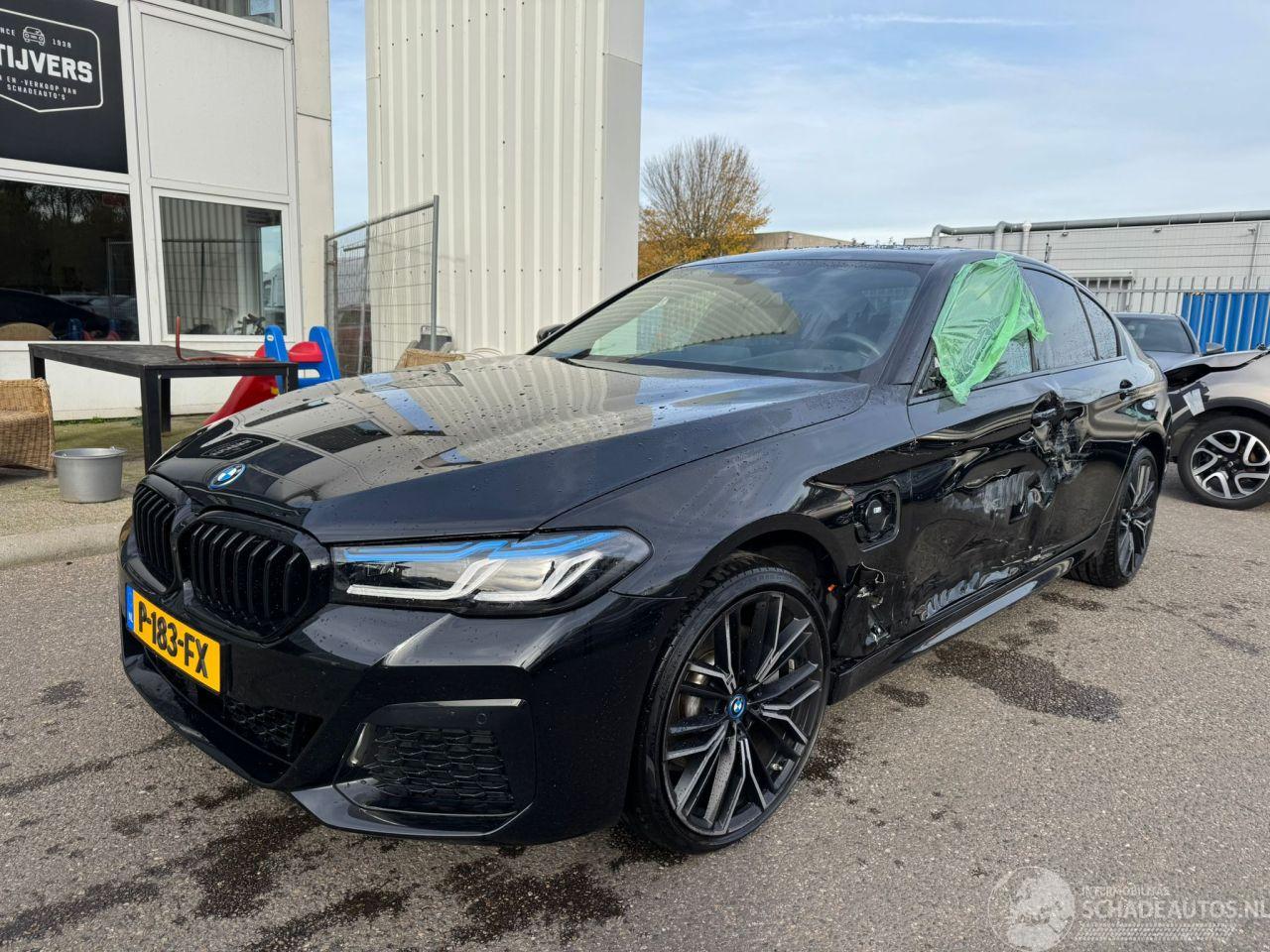 BMW 5-serie 520e Business Edition Plus AUTOMAAT