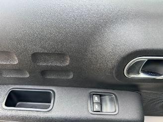 Citroën C3 1.2 PureTech C-Series picture 19