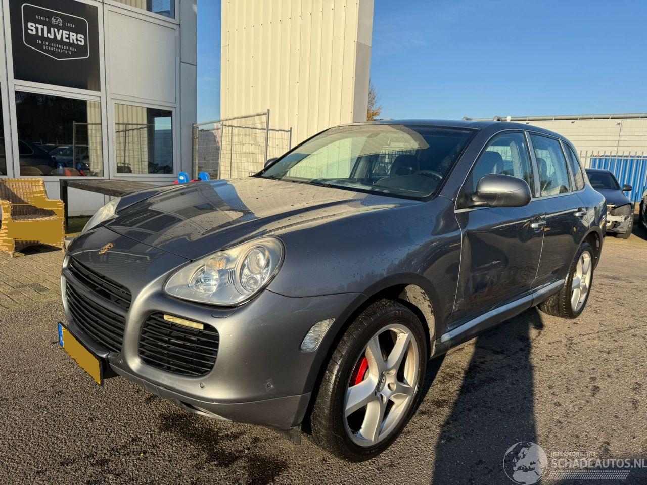 Porsche Cayenne 4.5 Turbo