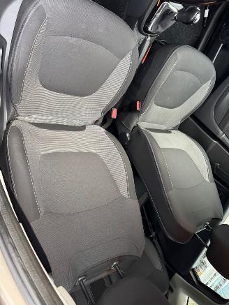 Renault Captur 1.2 TCe Dynamique AUTOMAAT picture 17