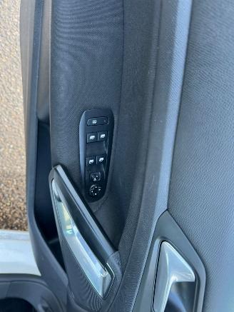 Peugeot 308 1.2 PureTech Blue Lease Active picture 14