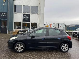 Peugeot 207 1.4 VTi XS picture 2