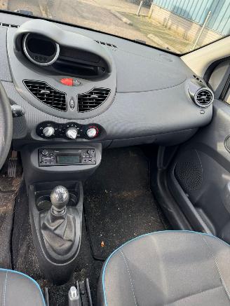 Renault Twingo 1.2 16V Collection BH 2013 137.685 KM picture 15