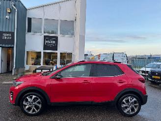 Kia Stonic 1.0 T-GDi MHEV GT-PlusLine picture 2