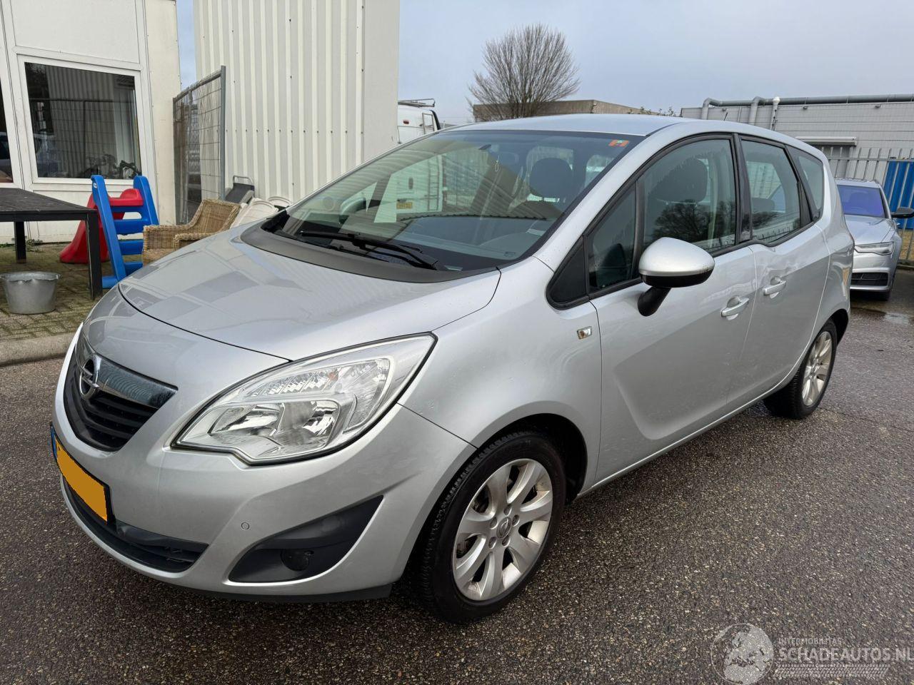 Opel Meriva Opel Meriva 1.4 Turbo Edition