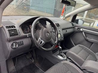 Volkswagen Touran 1.6 AUTOMAAT TDI Highline BlueMotion BJ 2014 513.424 KM picture 9