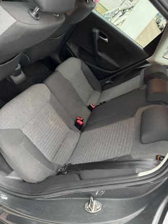 Volkswagen Polo 1.4-16V Comfortline BJ 2010 234.133 KM picture 13