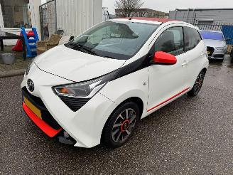 Schadeauto Toyota Aygo 1.0 VVT-i x-cite BJ 2019 50.148 KM 2019/9