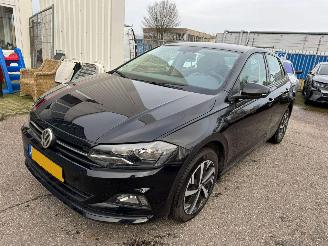 Voiture accidenté Volkswagen Polo 1.0 TSI Beats BJ 2018 123.612  KM 2018/6