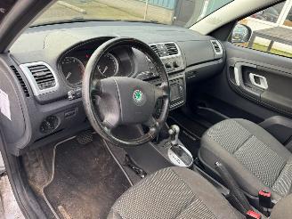 Skoda Roomster 1.6-16V AUTOMAAT Scout BJ 2008 76137 KM picture 8