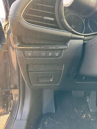 Mazda 3 2.0 AUTOMAAT e-SkyActiv-G M Hybrid 122 Comfort met Bose BJ 2020 113.480 KM picture 14