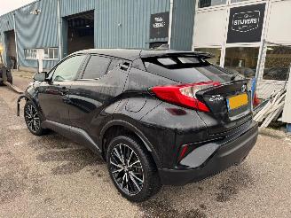 Toyota CH-R 1.8 Hybrid Dynamic AUTOMAAT picture 3