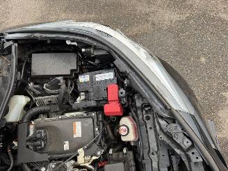 Toyota CH-R 1.8 Hybrid Dynamic AUTOMAAT picture 9