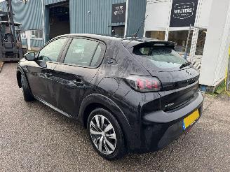 Peugeot e-208 EV Active 50 kWh picture 3