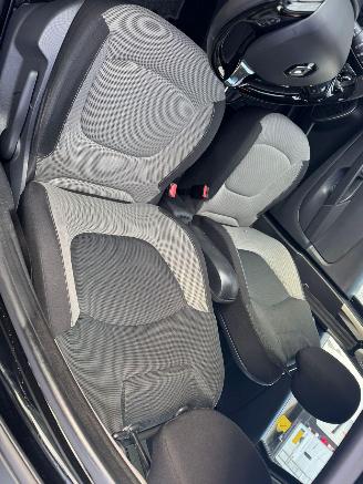 Renault Captur 1.2 TCe Expression AUTOMAAT picture 16