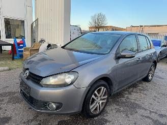 Schadeauto Volkswagen Golf 1.2 TSI Tour 2010/7