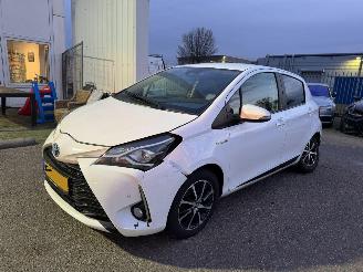 uszkodzony samochody osobowe Toyota Yaris 1.5 Hybrid Design Sport AUTOMAAT 2018/3