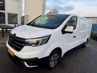 damaged commercial vehicles Renault Trafic Renault TRAFIC 2.0 Blue dC1 150 EDC T30 L2H1 Advance 2024/11