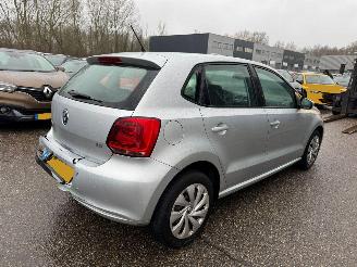 Volkswagen Polo 1.4-16V Comfortline BJ 2009 200.000 KM picture 5