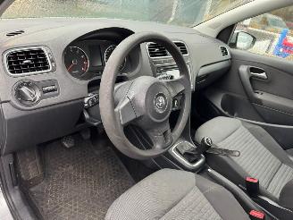 Volkswagen Polo 1.4-16V Comfortline BJ 2009 200.000 KM picture 11