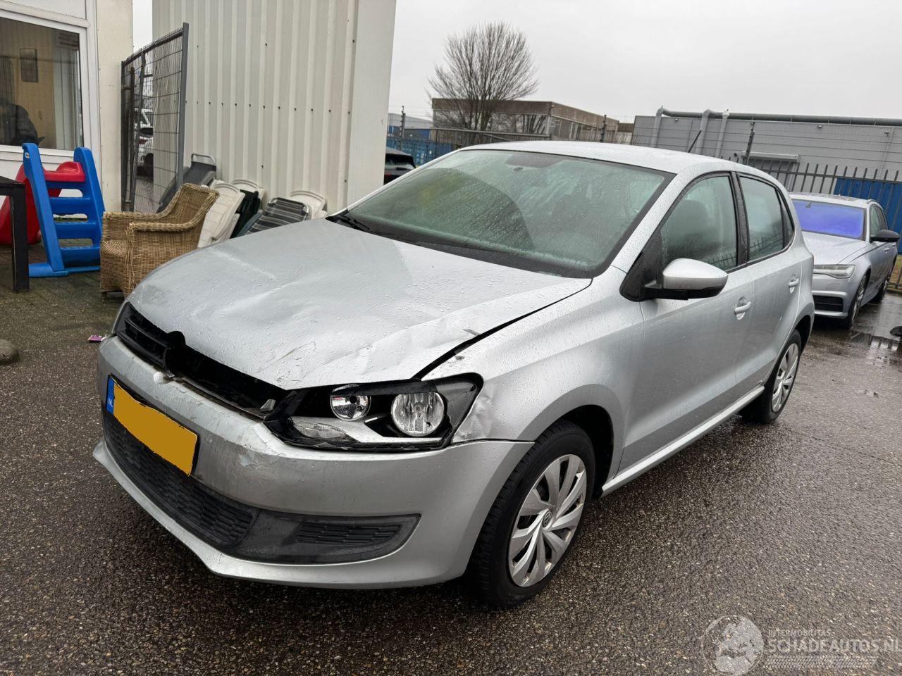 Volkswagen Polo 1.4-16V Comfortline BJ 2009 200.000 KM