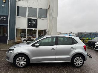 Volkswagen Polo 1.4-16V Comfortline BJ 2009 200.000 KM picture 2