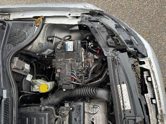 Volkswagen Polo 1.4-16V Comfortline BJ 2009 200.000 KM picture 8