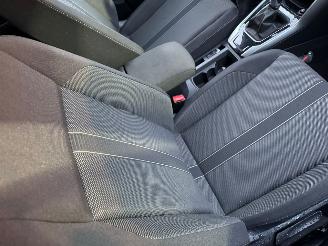 Volkswagen T-Roc 1.5 TSI Life Business AUTOMAAT BJ 2023 35.098 KM picture 14