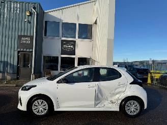 Mazda 2 Hybrid 1.5 Prime-line AUTOMAAT BJ 2024 14.657 KM picture 2