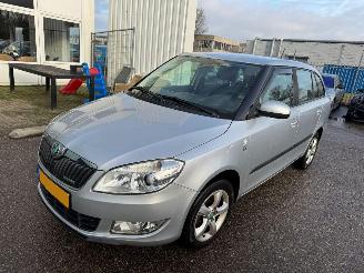 Voiture accidenté Skoda Fabia Combi 1.2 TDI Greenline BJ 2012 233.391 KM 2012/1