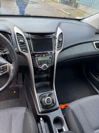 Hyundai I-30 1.6 GDI Business Edition BJ 2012 picture 9