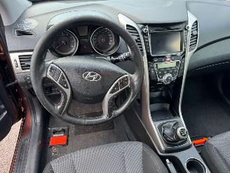 Hyundai I-30 1.6 GDI Business Edition BJ 2012 picture 8