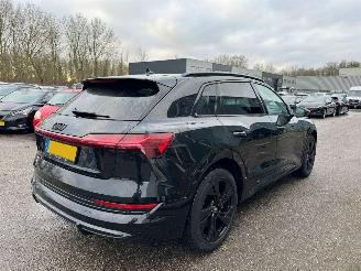 Audi E-tron e-tron 50 AUTOMAAT quattro Launch edition Black 71 kWh 96.160 KM picture 5