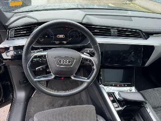 Audi E-tron e-tron 50 AUTOMAAT quattro Launch edition Black 71 kWh 96.160 KM picture 10
