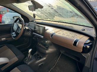 Citroën C4 cactus 1.2 PureTech Shine BJ 2015 160.986 KM picture 11