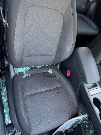 Hyundai Kona EV Comfort AUTOMAAT 64 kWh BJ 2023 31.431 KM picture 15