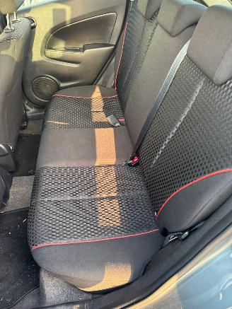 Mazda 2 1.3 BIFUEL Navigator GT BJ 2012 109.345 KM picture 12