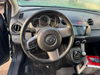 Mazda 2 1.3 BIFUEL Navigator GT BJ 2012 109.345 KM picture 8