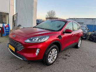 uszkodzony samochody osobowe Ford Kuga 2.5 PHEV Titanium AUTOMAAT 2023/1