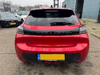 Peugeot 208 1.2 PureTech 100 Allure picture 4