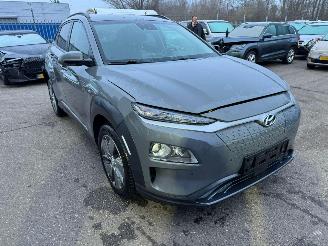 Hyundai Kona EV Fashion 64 kWh AUTOMAAT picture 6