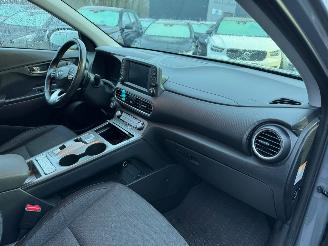 Hyundai Kona EV Fashion 64 kWh AUTOMAAT picture 14