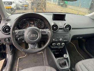 Audi A1 1.2 TFSI Attraction BJ 2010 232.183 KM picture 13