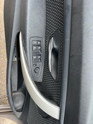 BMW 3-serie Gran Turismo 320i Executive BJ 2014 202.816 KM picture 11