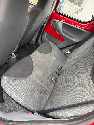 Toyota Aygo 1.0-12V BJ 2008 117.786 KM picture 12