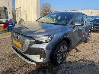 Unfallwagen Audi Q4 e-tron 40 Advanced edition 77 kWh AUTOMAAT 2022/12