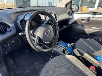 Toyota Aygo 1.0 VVT-i x-play AUTOMAAT picture 13