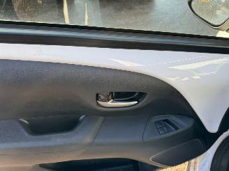 Toyota Aygo 1.0 VVT-i x-play AUTOMAAT picture 9